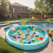 在你家附近有没有婴儿游泳馆？如果是的话那里可以玩些什么游戏呢？