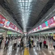 如果要从深圳北站出发前往其他城市旅游的话是否有方便快捷的方式可选择？