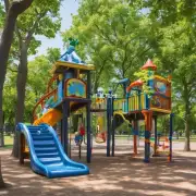哪些公园广场或其他户外场所是夏季游玩的好去处呢？