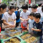 香港是否有一些社区组织举办慈善义卖活动以筹集资金支持当地孤儿院和其他福利机构的目标？