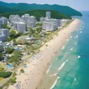 日本有哪些海滨度假村可以在夏季享受阳光和海滩?